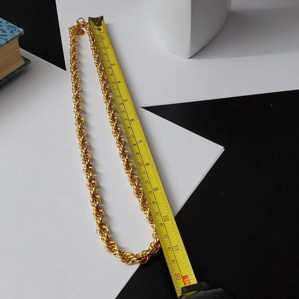 Stamped 18K Gold Rope Twisted Rope Italian Plated Necklace - Picture 2 of 6